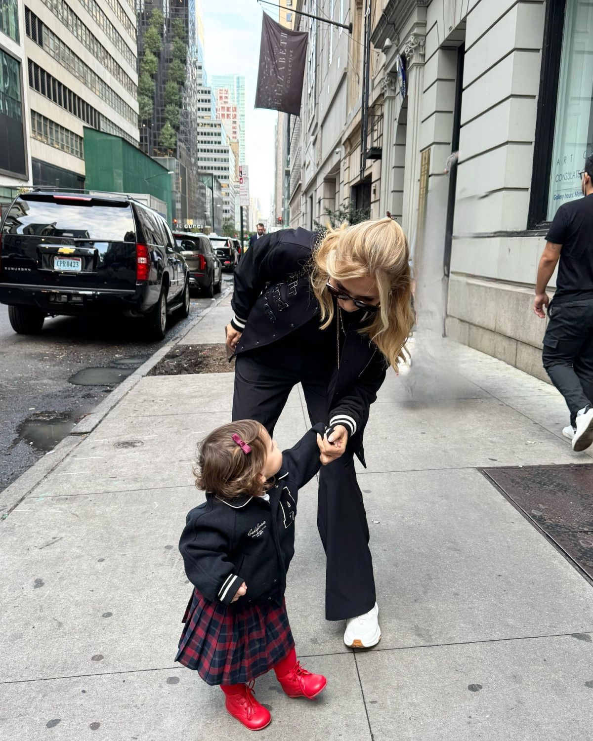 Arzu Sabancı'nın Samimi Anıları ve Ailesine Dair İpuçları