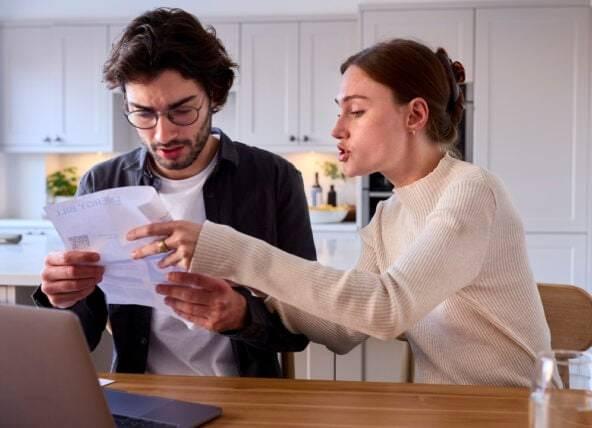 Evliliklerde Güven ve Sadakatin Finansal Temelleri