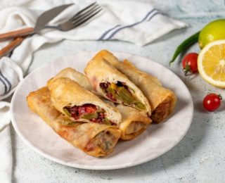 Fırında Paçanga Böreği Tarifi ve Yapım Aşamaları