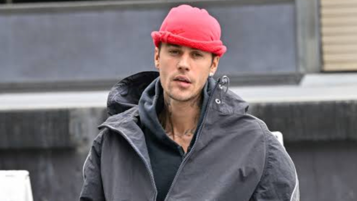 Justin Bieber'in Sosyal Medya Hesap Adını Değiştirmesi