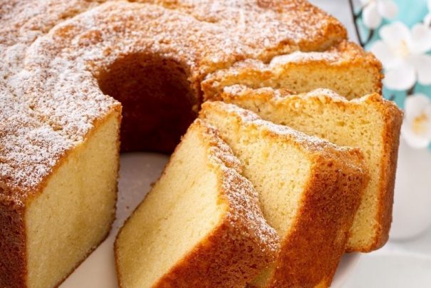 Kolay Sade Kek Tarifi ve Alternatif Malzeme Önerileri