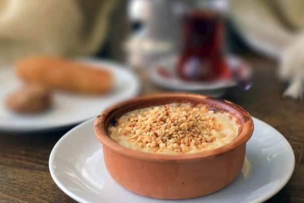 Pastane Usulü Fırın Sütlaç Tarifi ve Alternatif Malzemeler