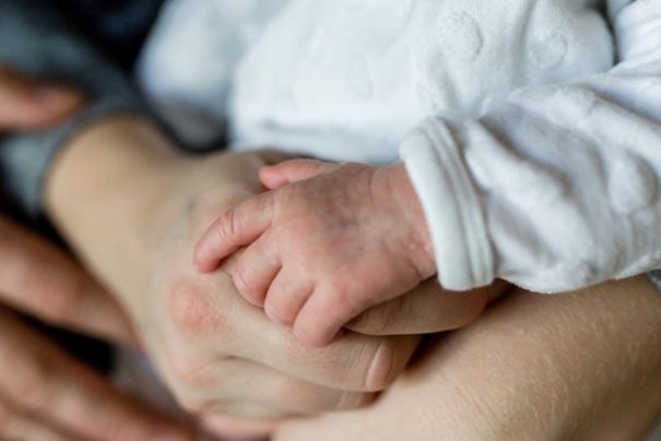 Türkiye’de Anne ve Bebek Ölüm Oranlarındaki Kayda Değer Düşüşler