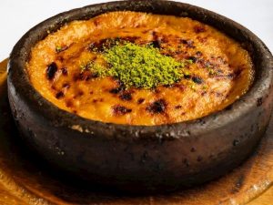 5 Malzemeli Fırında Helva Tarifi ve Alternatif Malzeme Önerileri