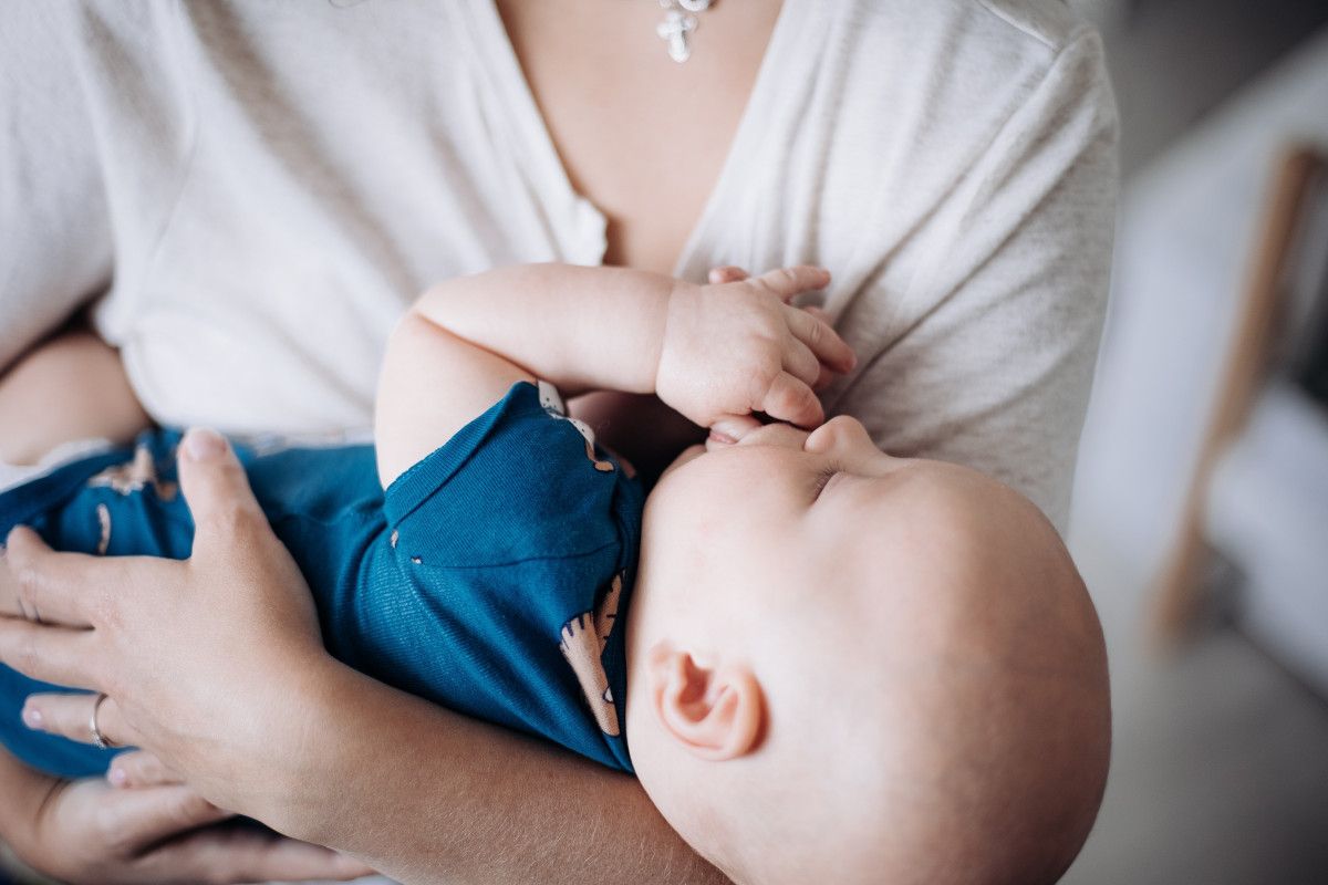 Anne Sütünün Bebeğe ve Anneye Sağladığı Faydalar Nelerdir?
