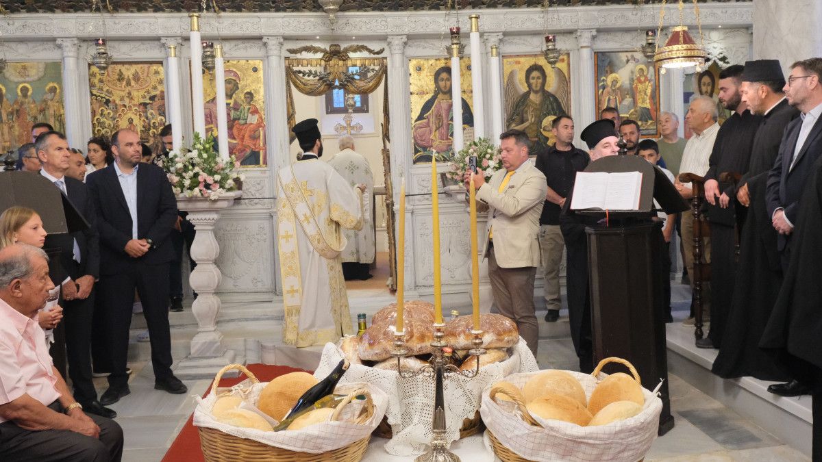 Çanakkale'deki 156 Yıllık Meryem Ana Kilisesi Yeniden İbadete Açıldı