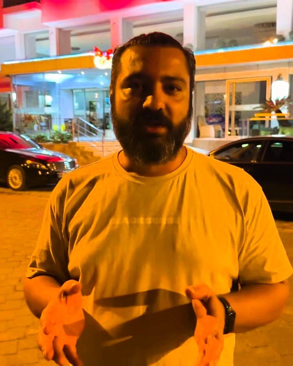 Sahne Performansı İptali ve Organizatörlerin Tavrı