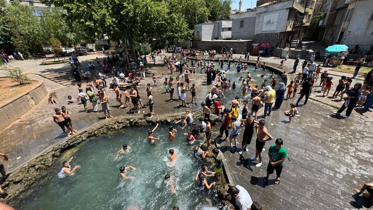 Sıcakların Kavurduğu Diyarbakırda Hayat Durdu