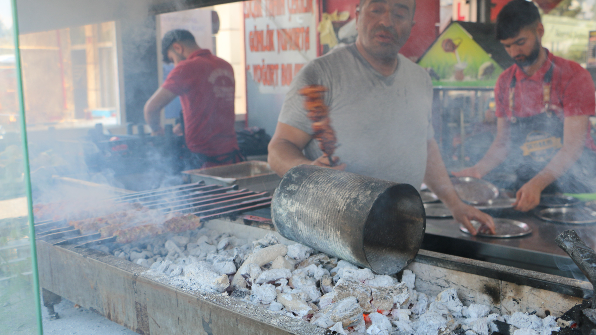 Sıcak Hava ve Vatandaşların Ciğere İlgisi