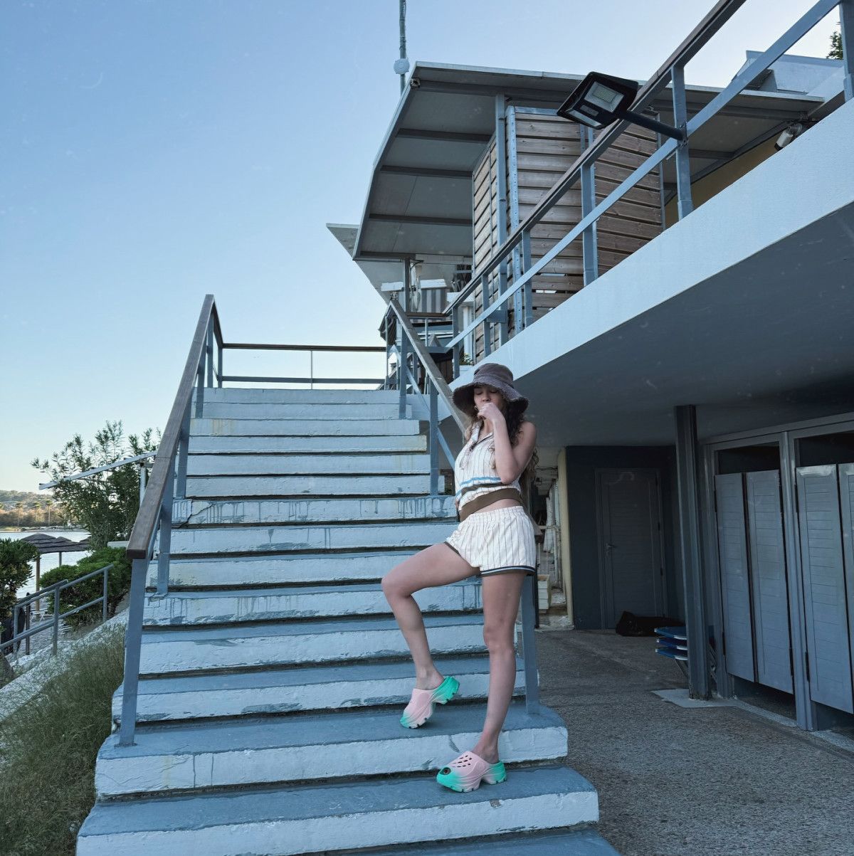 Ebru Şahin Çeşmede! Tatil Keyfiyle Dolu Pozlarını Instagramda Paylaştı