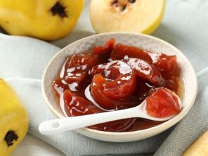 En Lezzetli Ayva Reçeli Tarifi: Adım Adım Pratik Tarif