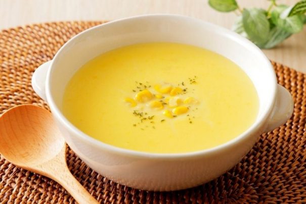 En Lezzetli Mısır Unu Çorbası Tarifi ve Püf Noktaları