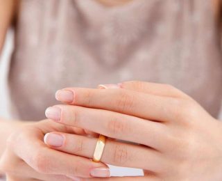 Eşini Odaya Almadığı İçin Kusurlu Sayılan Kişiye Yargıtaydan Emsal Boşanma Kararı