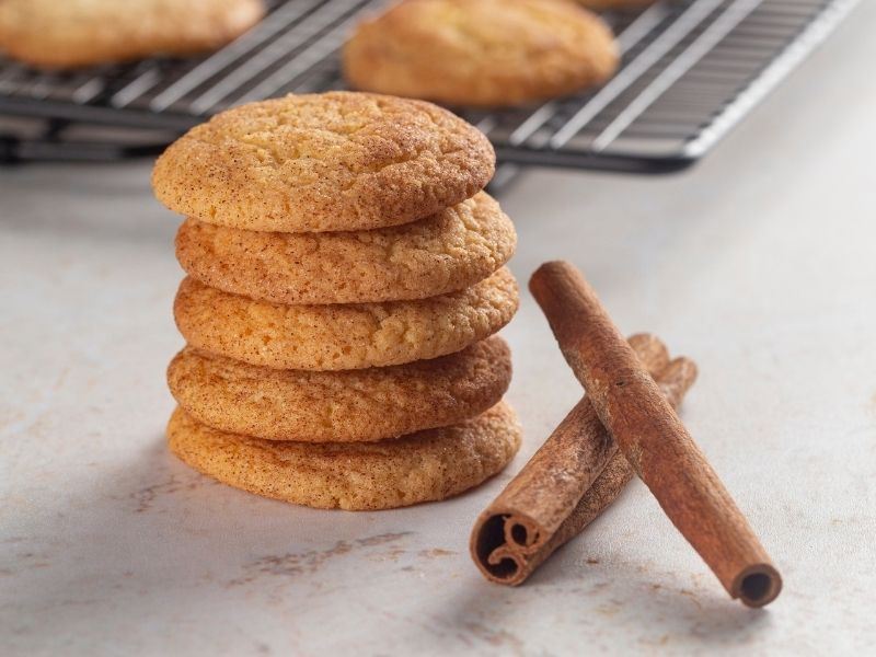 Eşsiz 4 Malzemeyle Tarif Edilen Tarçınlı Kurabiye Nasıl Yapılır?