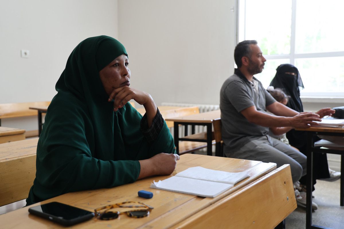 Gırtlak Kanseri Annelerini Tedavi Ettirmek İçin Yola Çıkan Somali'li Genç: Türkçe Öğrenmenin Öyküsü