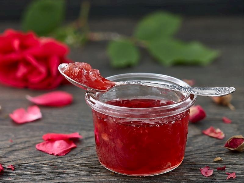 Gül Reçeli Tarifi için Temel Malzemeler