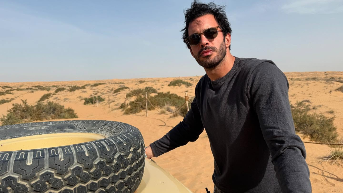 Gupse Özay ve Barış Arduç'un Yeni Aile Fotoğrafı Sosyal Medyada Çok Beğenildi