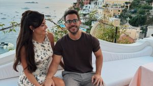 Hande Erçel ve Hakan Sabancı’nın Romantik Fotoğraf Çekimi