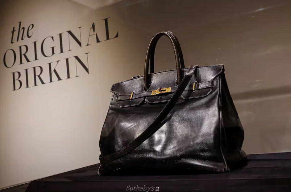 Hermes'in Ünlü Birkin Çantası Rekor Fiyata Satıldı