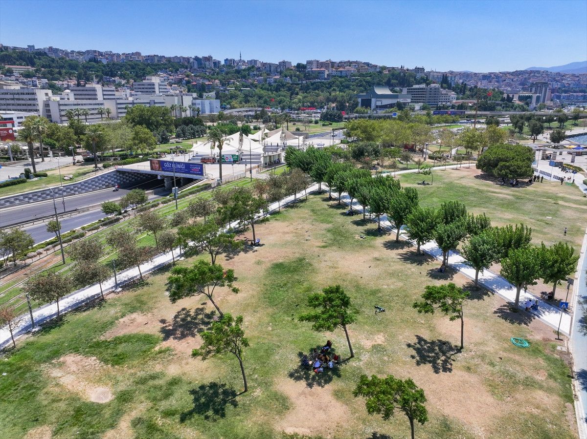 İzmir'de Sıcak Hava ve Etkileri