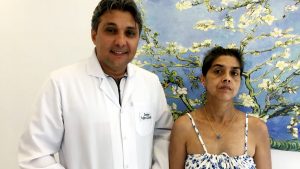 İzmirli Kadın, Uzun Süreli Sağlık Sorunlarının Ardından Uzmanlar Tarafından Sağlığına Kavuştu