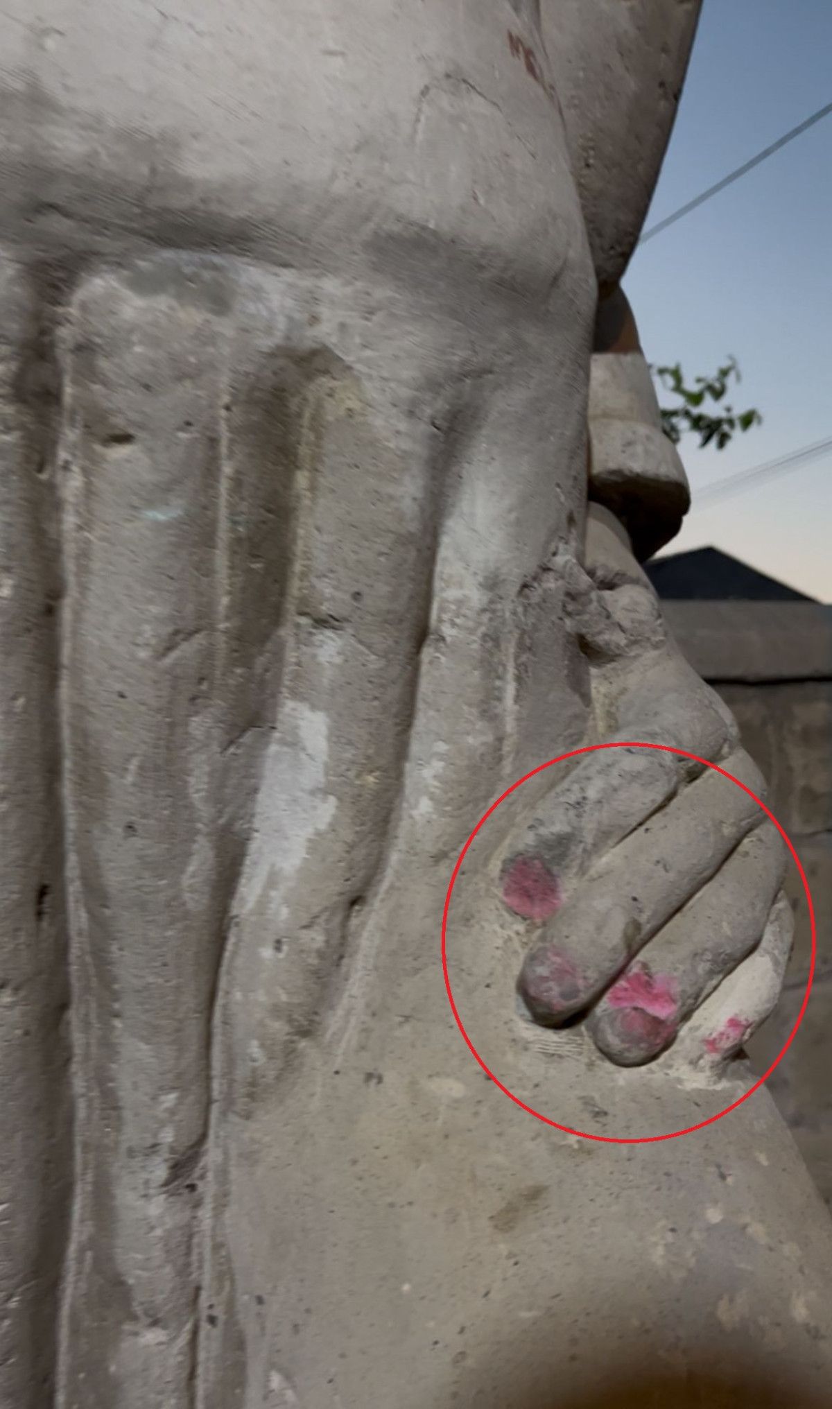 Kayseri'de Mimar Sinan'ın Heykeline Yapılan Tahribatı Kınadık