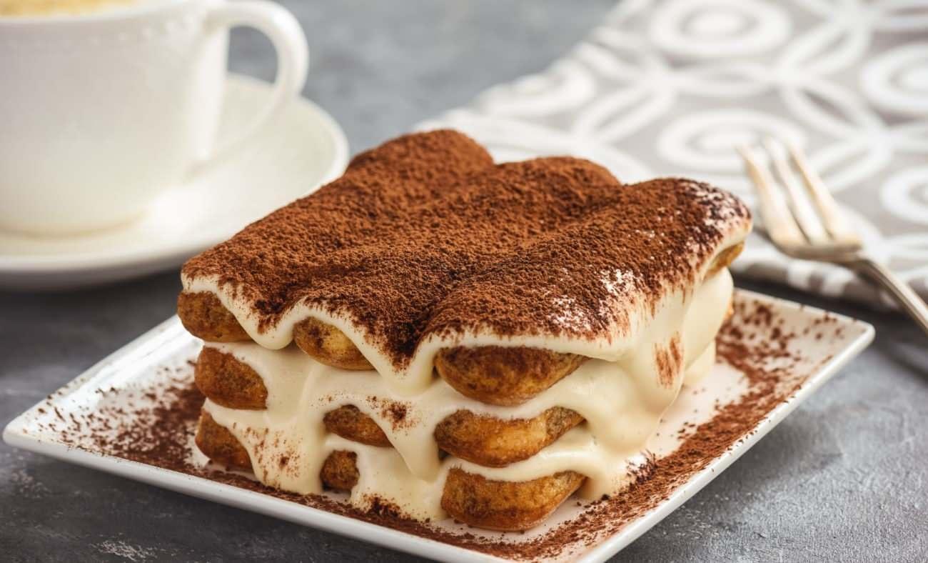 BORCAMDA KEDİ DİLİ İLE TİRİMASU TARİFİ