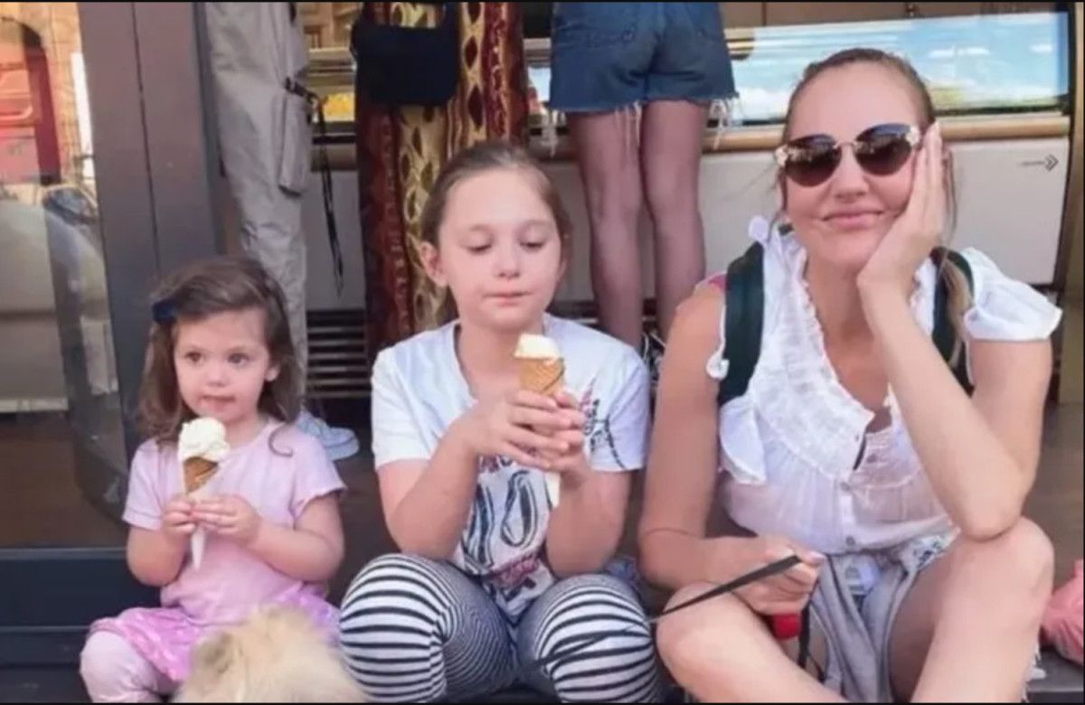 Meryem Uzerli'nin Hayatı ve Ailesi