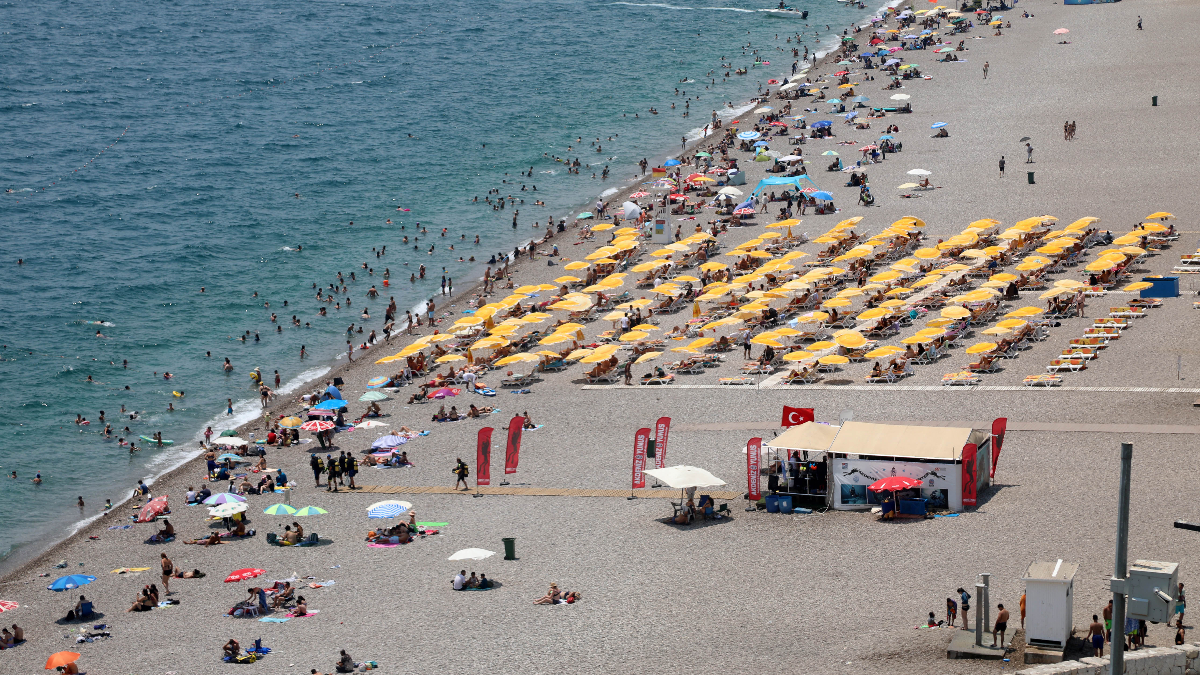 Muğla’nın Turizm Cenneti Bodrum’da Sıcaklar Gün Geçtikçe Artıyor