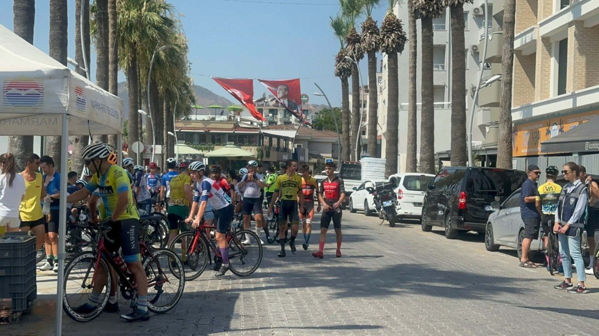 Muğla Marmaris'te Cumhuriyet Bisiklet Yarışı Coşkusu