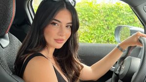 Oyuncu Melisa Aslı Pamuk’un Ailesi ve Beğeni Yağan Fotoğrafı