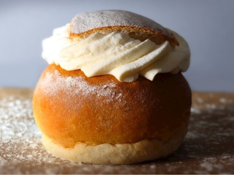 Porsiyonluk Alman Pastası Tarifi ve Malzeme Listesi