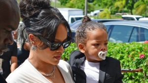 Rihanna’nın Babası Ronald Fenty’nin Vefatı ve Ailesinin Güncel Durumu