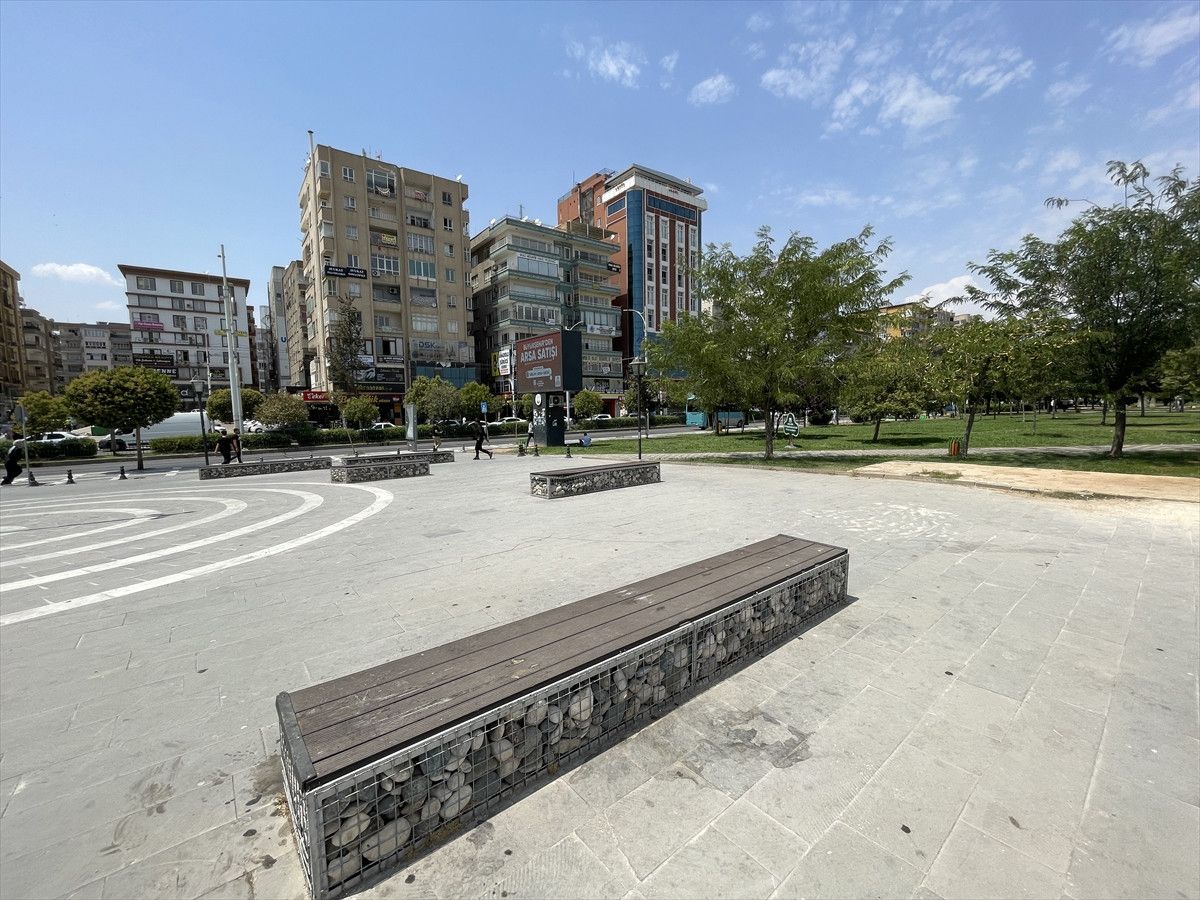 Şanlıurfa'da Aşırı Sıcaklar: Termometreler 55 Dereceyi Gösterdi