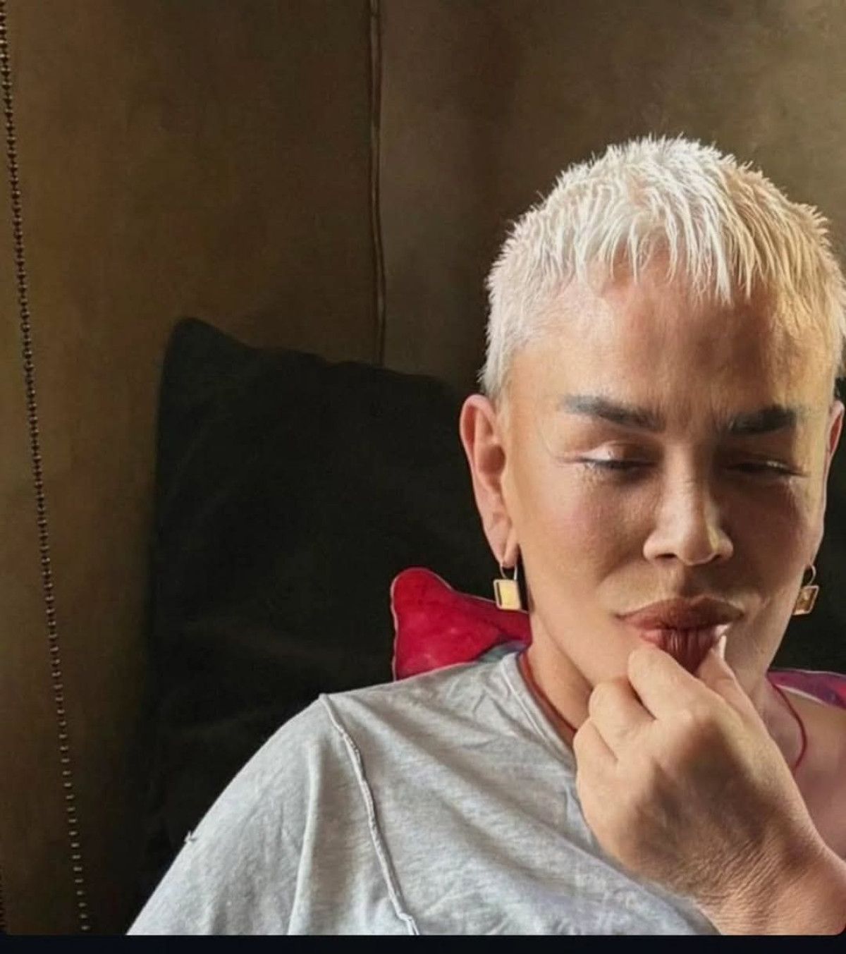 Sezen Aksu'nun Son Albümü ve Müzikal Başarısı