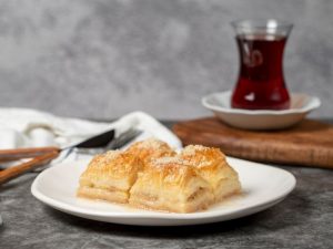 Sütlü Nuriye Tarifi ve Alternatif Malzeme Önerileri