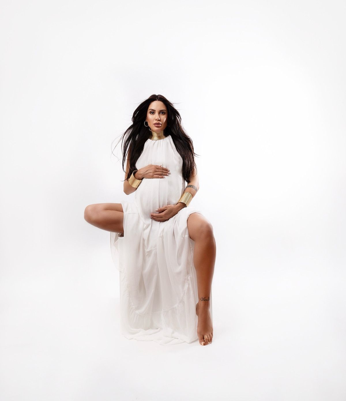 Taze Anne Sahra Işık, Bebeği İçin Mevlit Okuttu ve O Anları Paylaştı