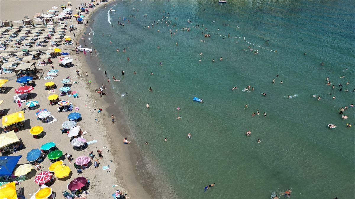 YERLİ VE YABANCI TURİSTLER KEYİF YAPTI