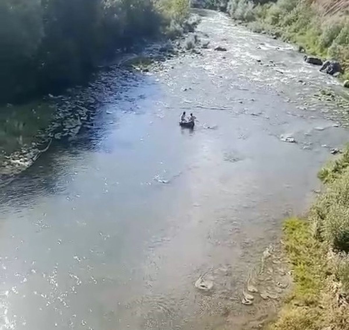 Tokatta Traktör Şambreli ile Rafting Deneyimi