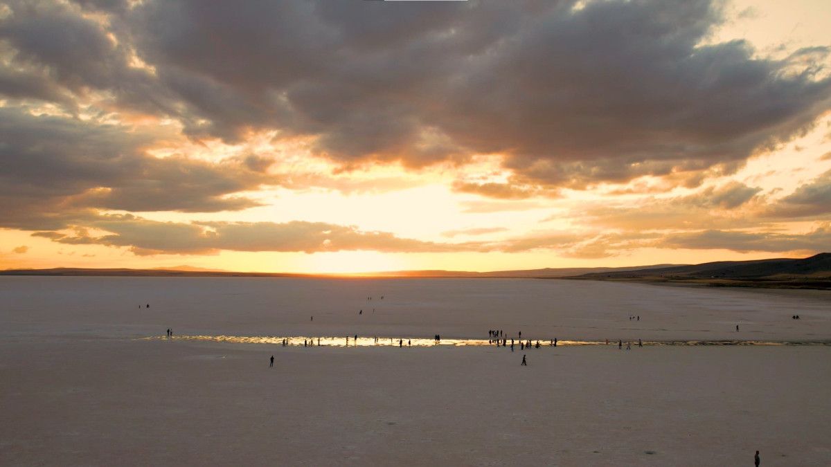 Mutluluk Dolu Anlar ve Düşünceler