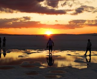 Tuz Gölü’nün Büyüleyici Manzarasıyla Ziyaretçilerini Kendine Hayran Bırakıyor
