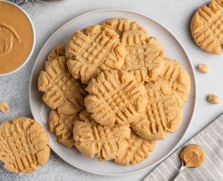 Üç Malzemeli Fıstık Ezmeli Kurabiye Tarifi ve Alternatif Malzeme Önerileri