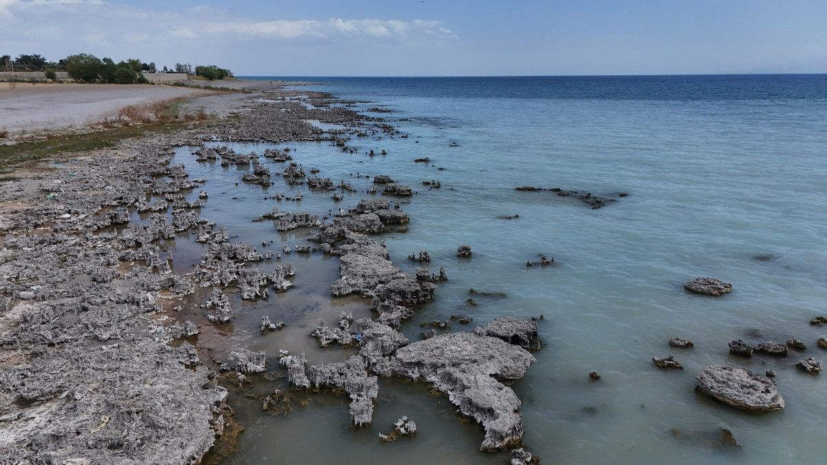 Van Gölü'nde Yeni Mikrobiyalit Keşfi ve Turizm Potansiyeli