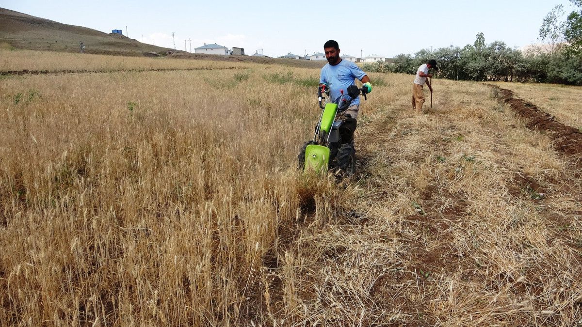 Van'da İpekyolu'na Bağlı Mahallelerde Uzun Süredir Devam Eden Su Problemi