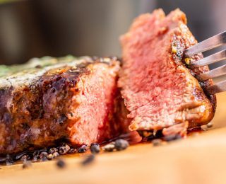 Yaz Aylarında Zehirlenme Riskine Karşı Dikkat Edilmesi Gereken 5 Gıda Önerisi