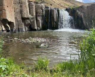 Yıldızlı Şelalesi’nin Büyüleyici Doğal Güzellikleri ve Ziyaretçi Deneyimleri