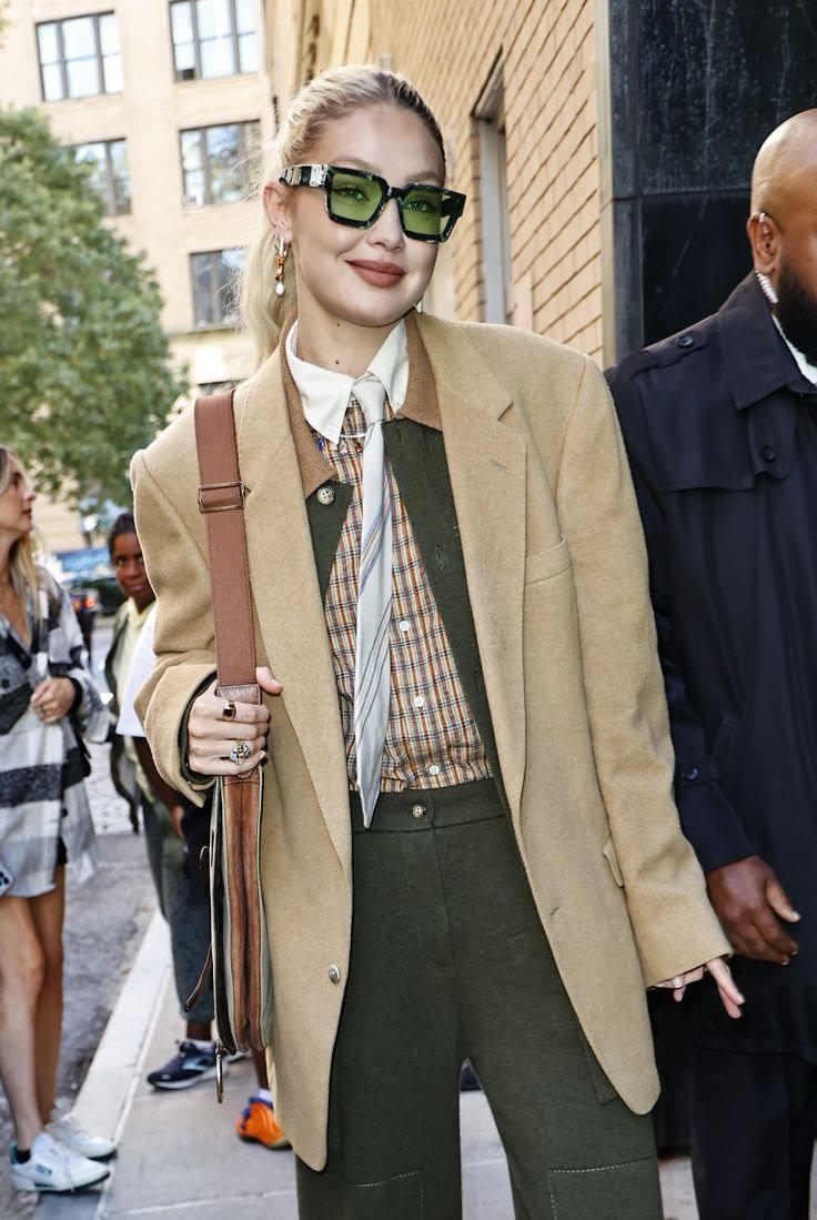 2025 Sonbahar Sezonunda Preppy Tarzıyla Şıklığı Yakala!