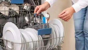 36 Yıllık Servis Ustası Uyardı: Bulaşık Makinesinin Ömrünü Kısaltan Hata Nedir?