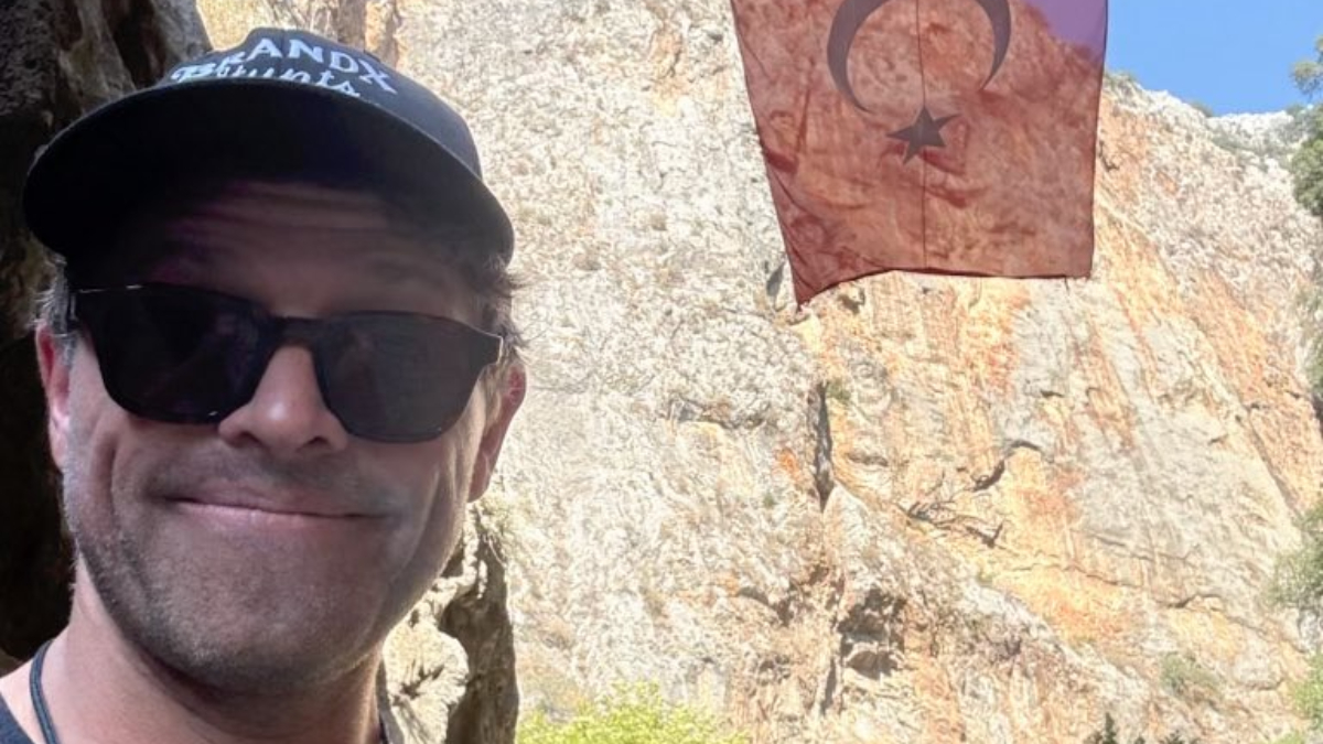 ABD'li Oyuncunun Türkiye Tutkusu: Arka Bahçelerinde Neler Var?