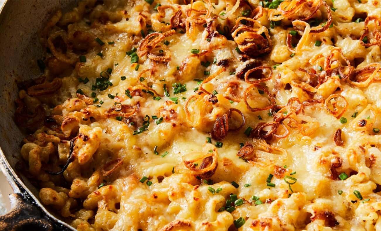 Almanya'nın Pratik ve Lezzetli Käsespätzle Makarnası Tarifi